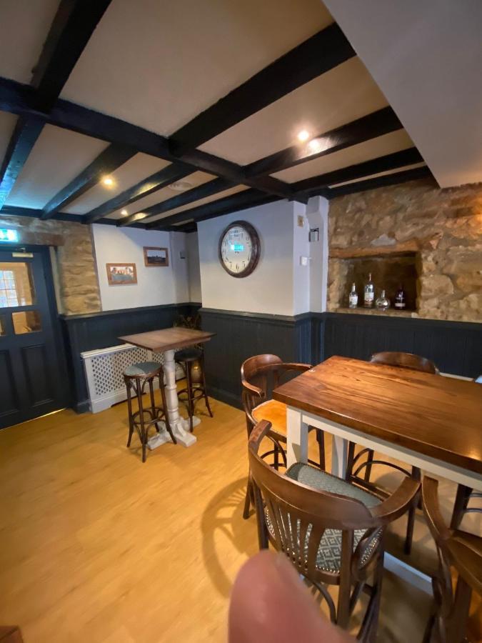 The Redwell Inn Barnard Castle Exterior foto